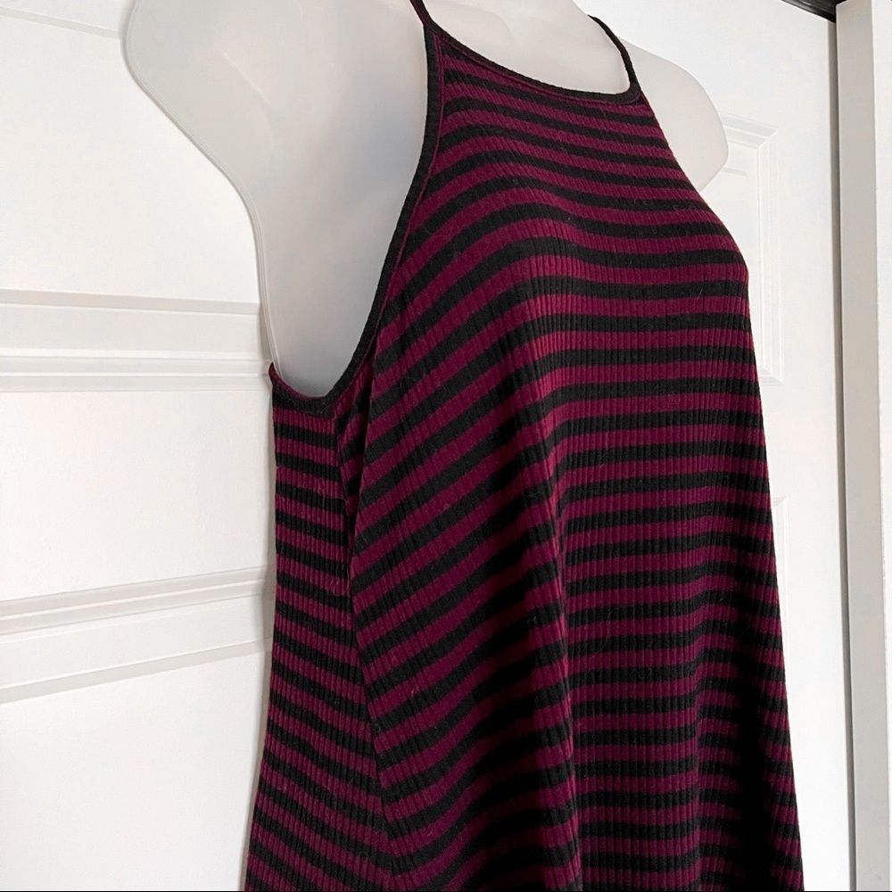 LOVE FIRE | Burgundy Striped Dress - Picture 4 of 8